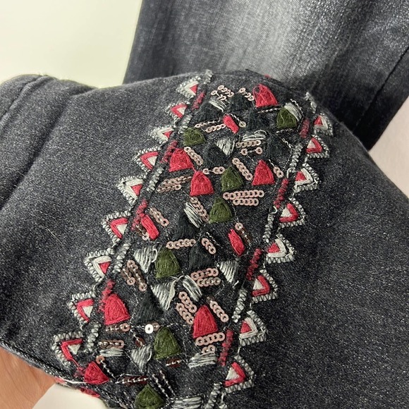 MISS ME Signature Cuffed Skinny Black Embellished & Embroidered Jeans Womens 29 - Picture 4 of 14